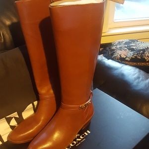 Authentic coach boots