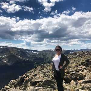 Meet your Posher, Raisa