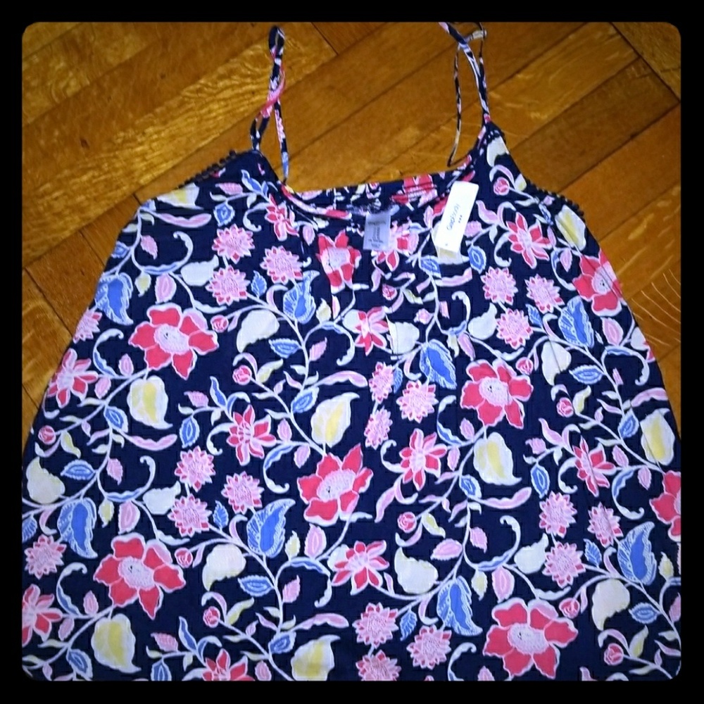 Gap body Tank
