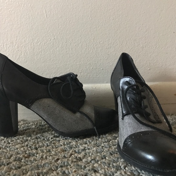 Saddle heels - Picture 3 of 3