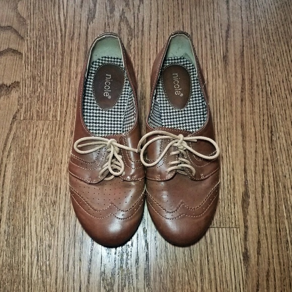nicole oxford shoes