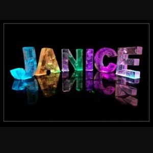 Meet your Posher, Janice