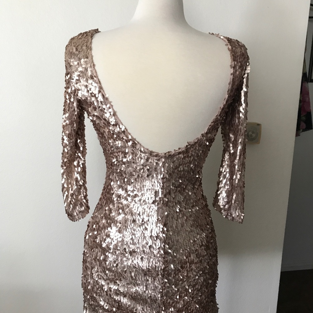 Dress - Picture 2 of 2