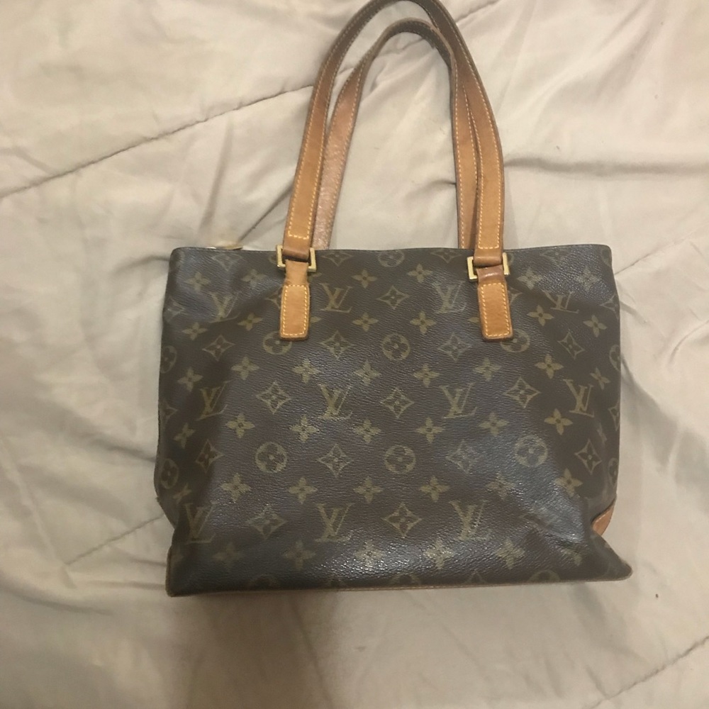 Louis Vuitton piano