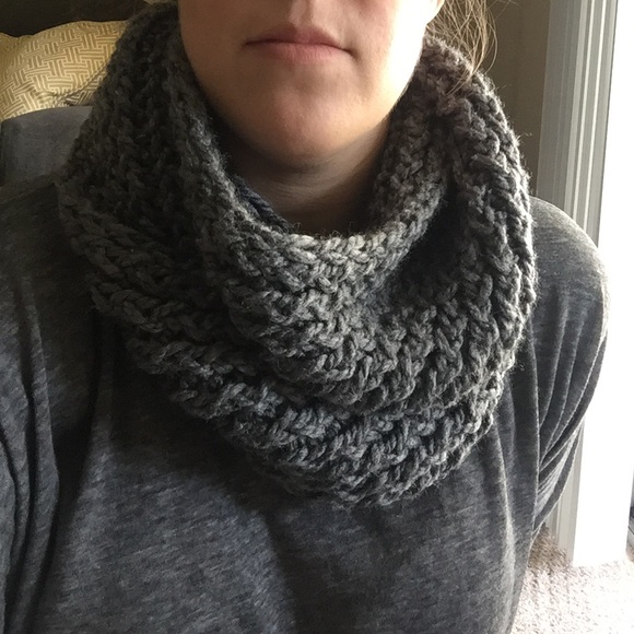 Charcoal Gray Knit Infinity Scarf - Picture 6 of 6