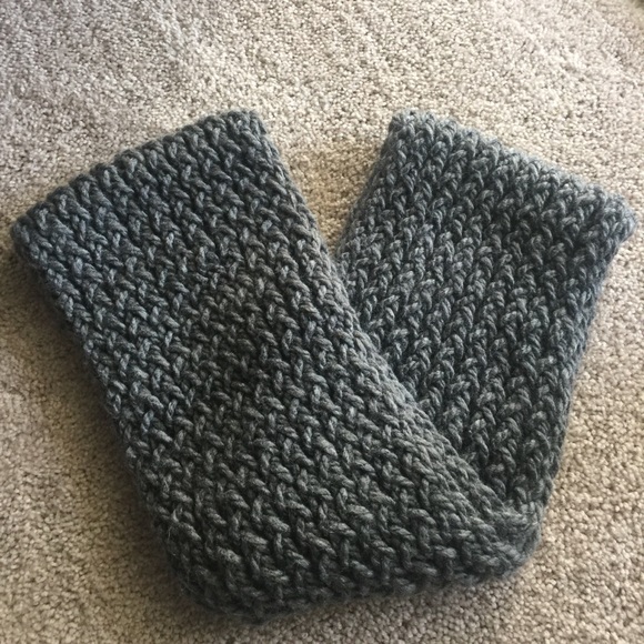 Charcoal Gray Knit Infinity Scarf - Picture 3 of 6