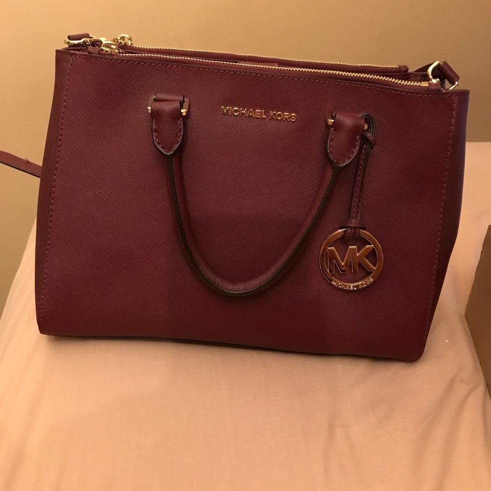 Michael Kors Sutton Bag