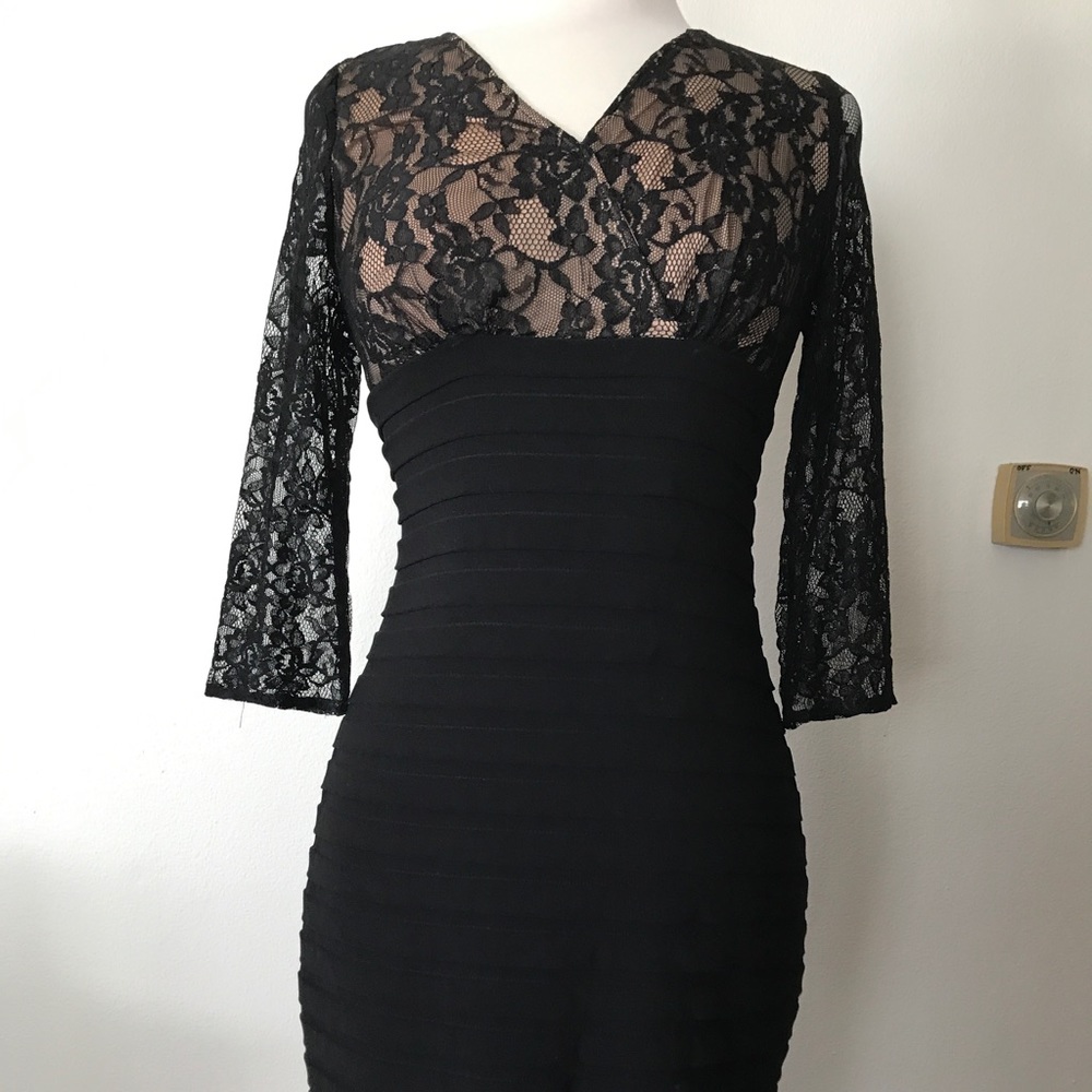 Dress - Picture 2 of 2