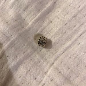 AUTHENTIC Pandora Sunburst Clip