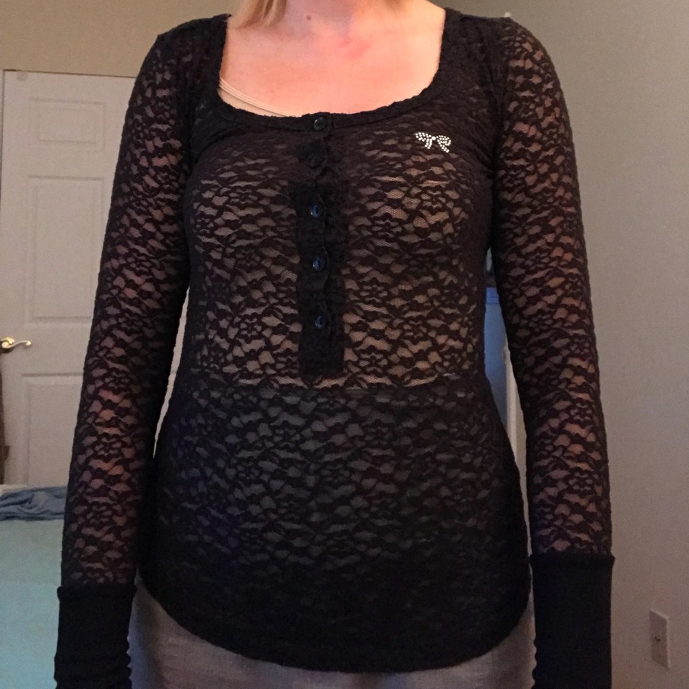 🚫SOLD🚫 Victoria’s Secret Black Lace Top