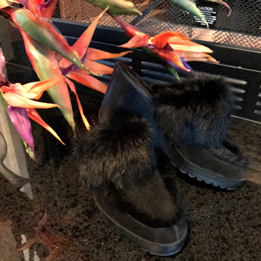 🔥Coach Kaela Suede Rabbit Fur Platform Wedge🔥