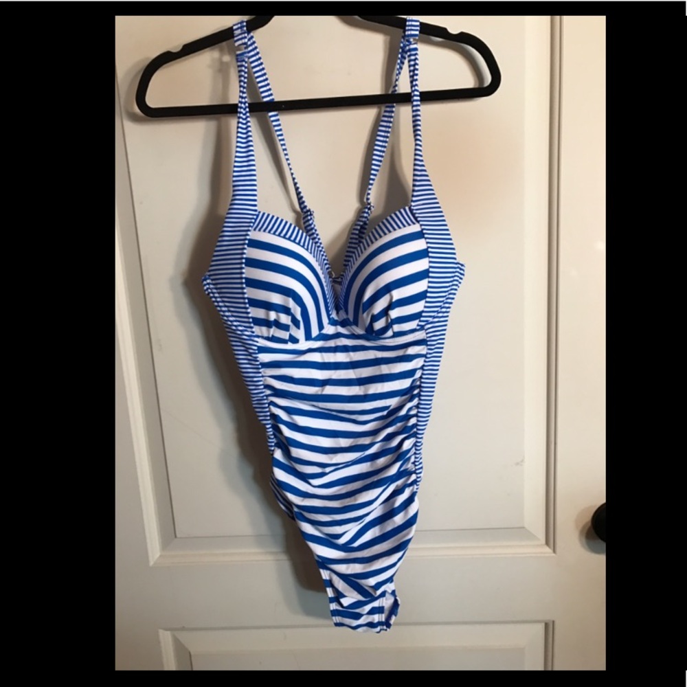 NWT Blue striped one piece underwire swimsuit
