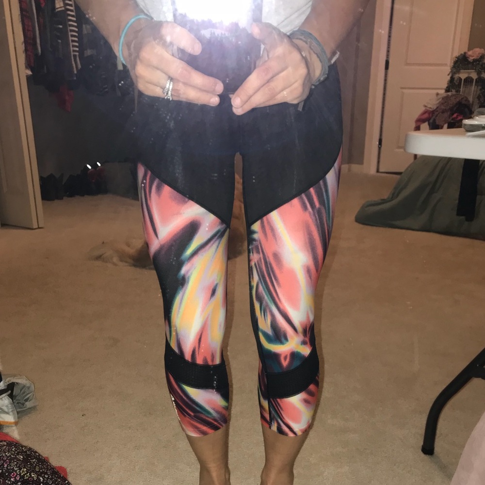 BNWOT Reebok Crossfit crop leggings