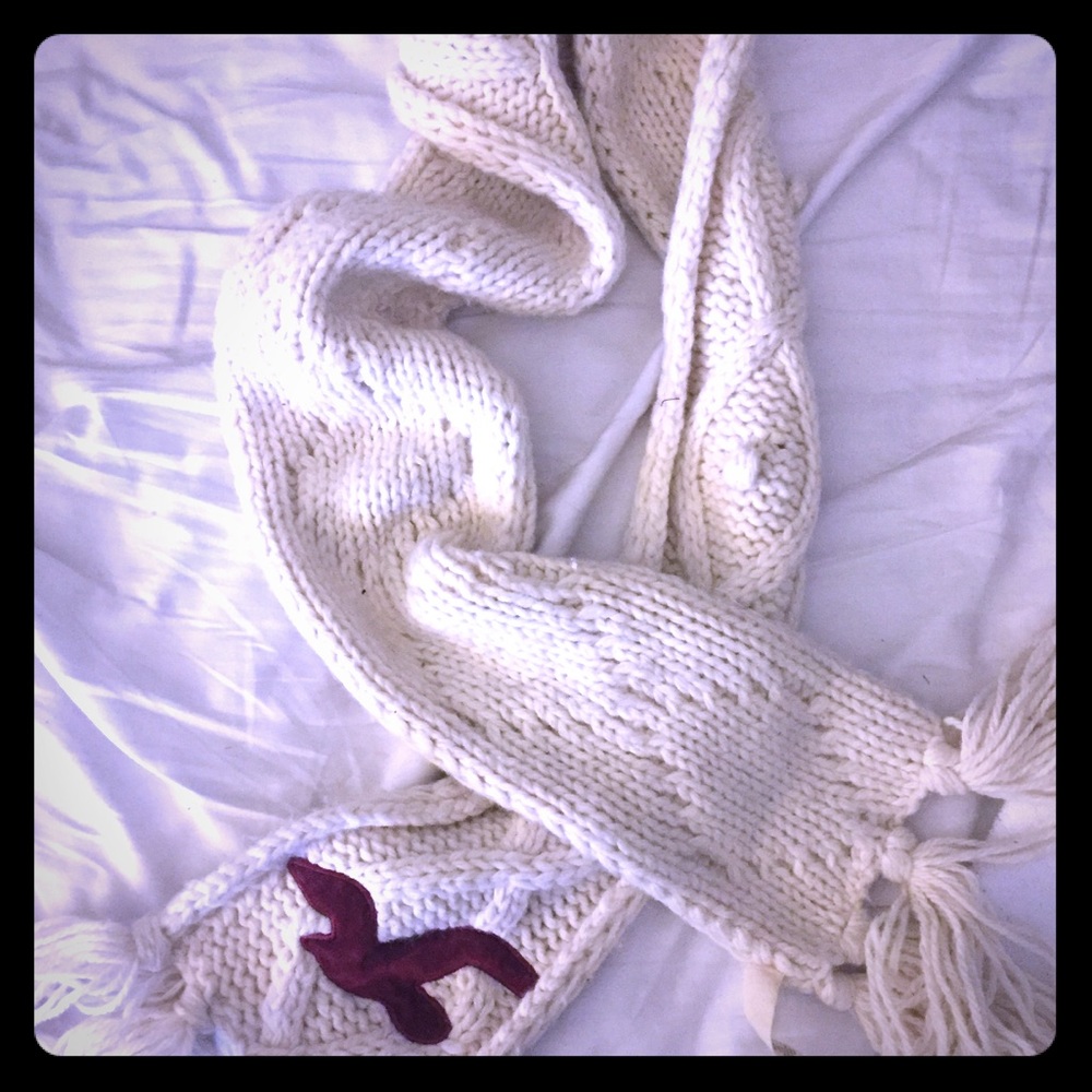 Hollister cream scarf