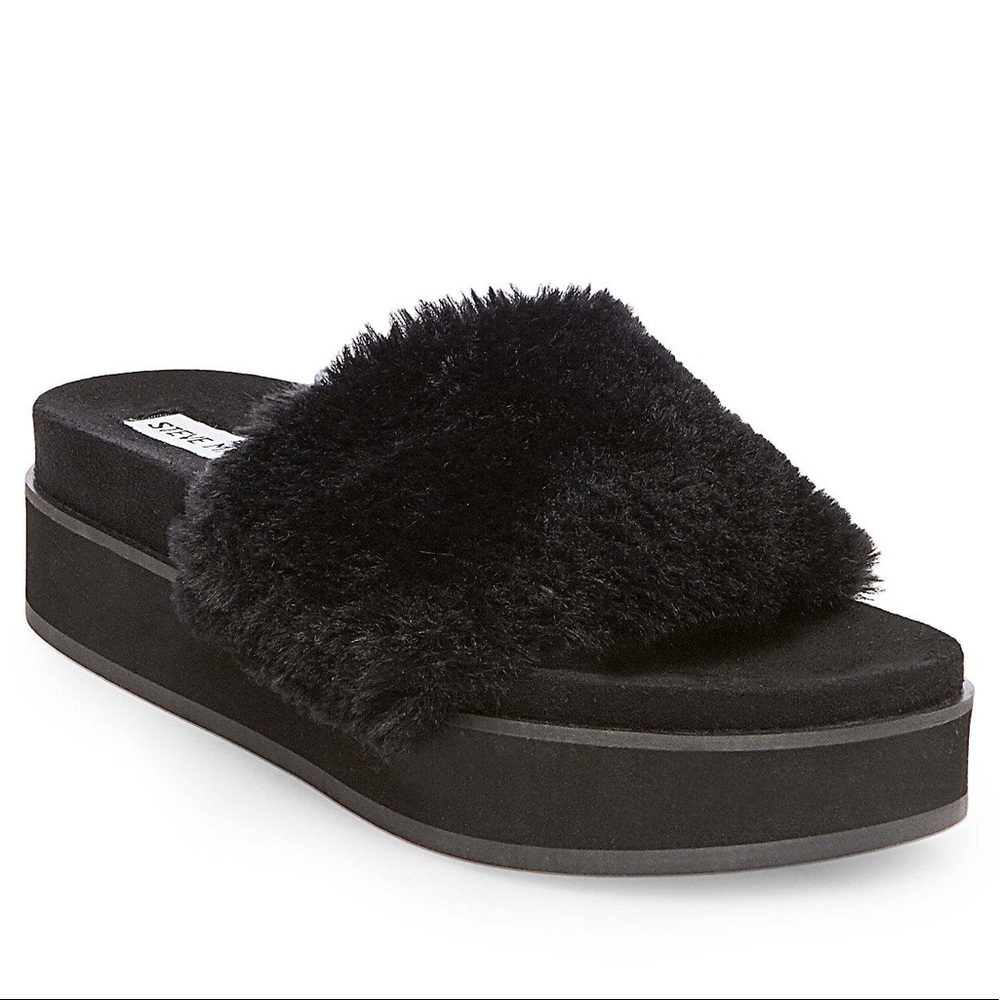 Steve Madden Slides