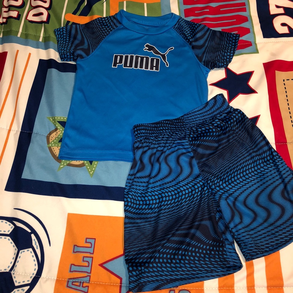 Puma 2pc short set.