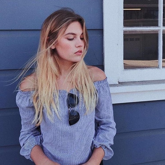 Brandy Melville Tops - Bnwt Brandy Melville striped off the shoulder top