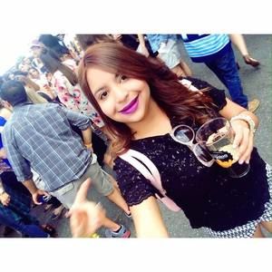 Meet your Posher, Vanessa alejandra