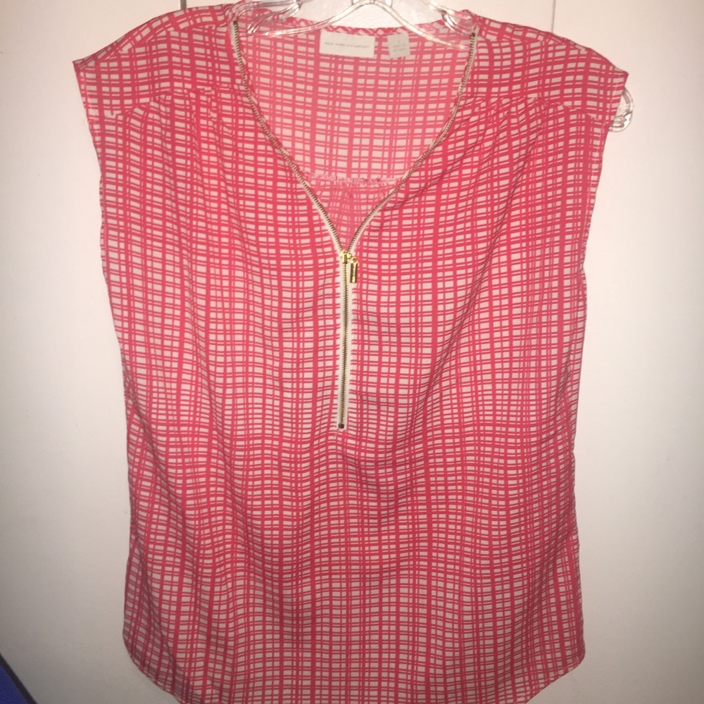 New York and company top