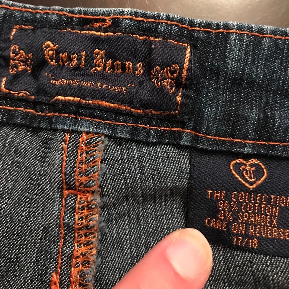 Size 17/18 TRUST JEANS - faded out with gathering - Picture 4 of 8