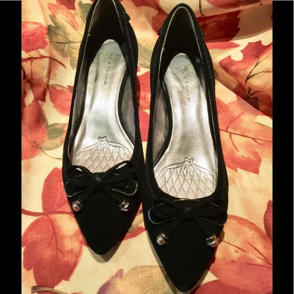 Elie Tahari Felicia Pumps - Picture 2 of 8