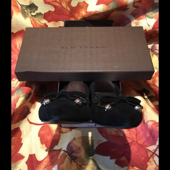 Elie Tahari Felicia Pumps - Picture 5 of 8