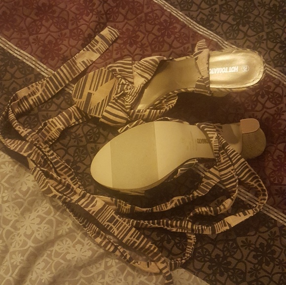 Shoes - Picture 2 of 2