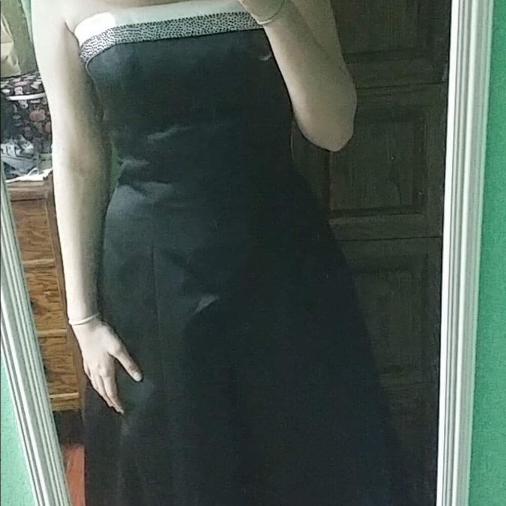 Prom Dress - Picture 2 of 4