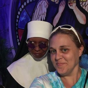 Meet your Posher, Michele