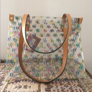 Dooney & Bourke Clear Medium Shopper