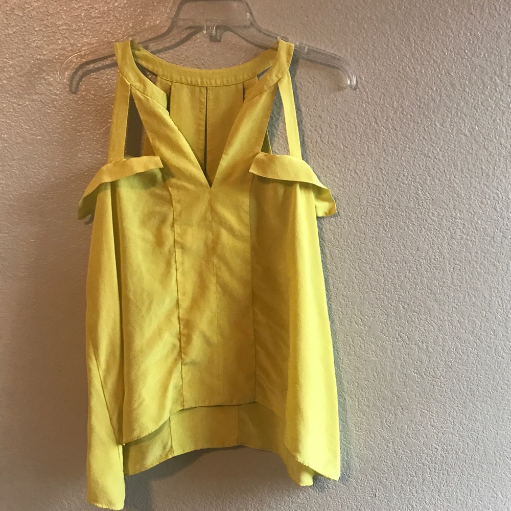 BCBG - Picture 1 of 6