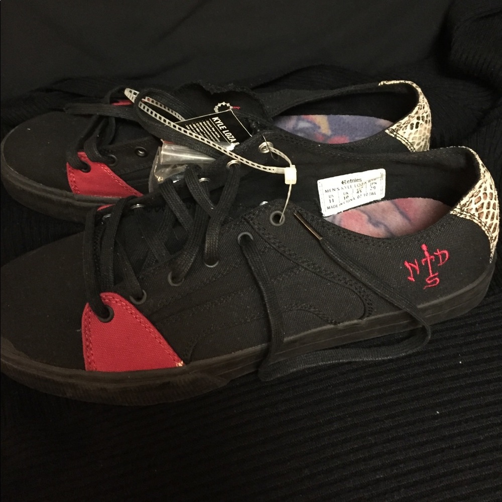 Men’s Etnies Sneakers