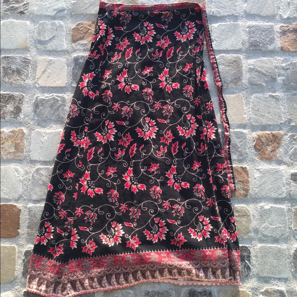 ❌SOLD❌ Vintage Batik wrap skirt✨