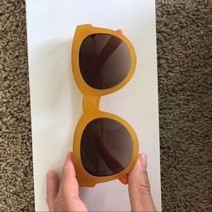 Traveler Collection TOMS glasses sunnies