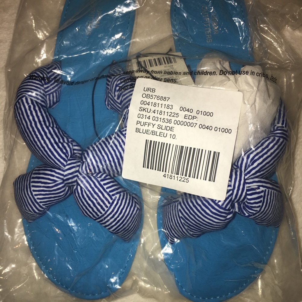 💜Urban Outfitters - puffy knotted slide. - Picture 2 of 4