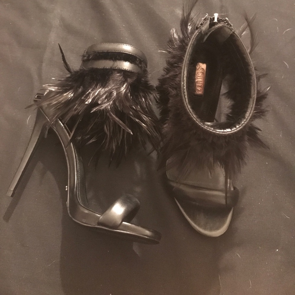 Schutz BRAND NEW Sandalia Salto Alto