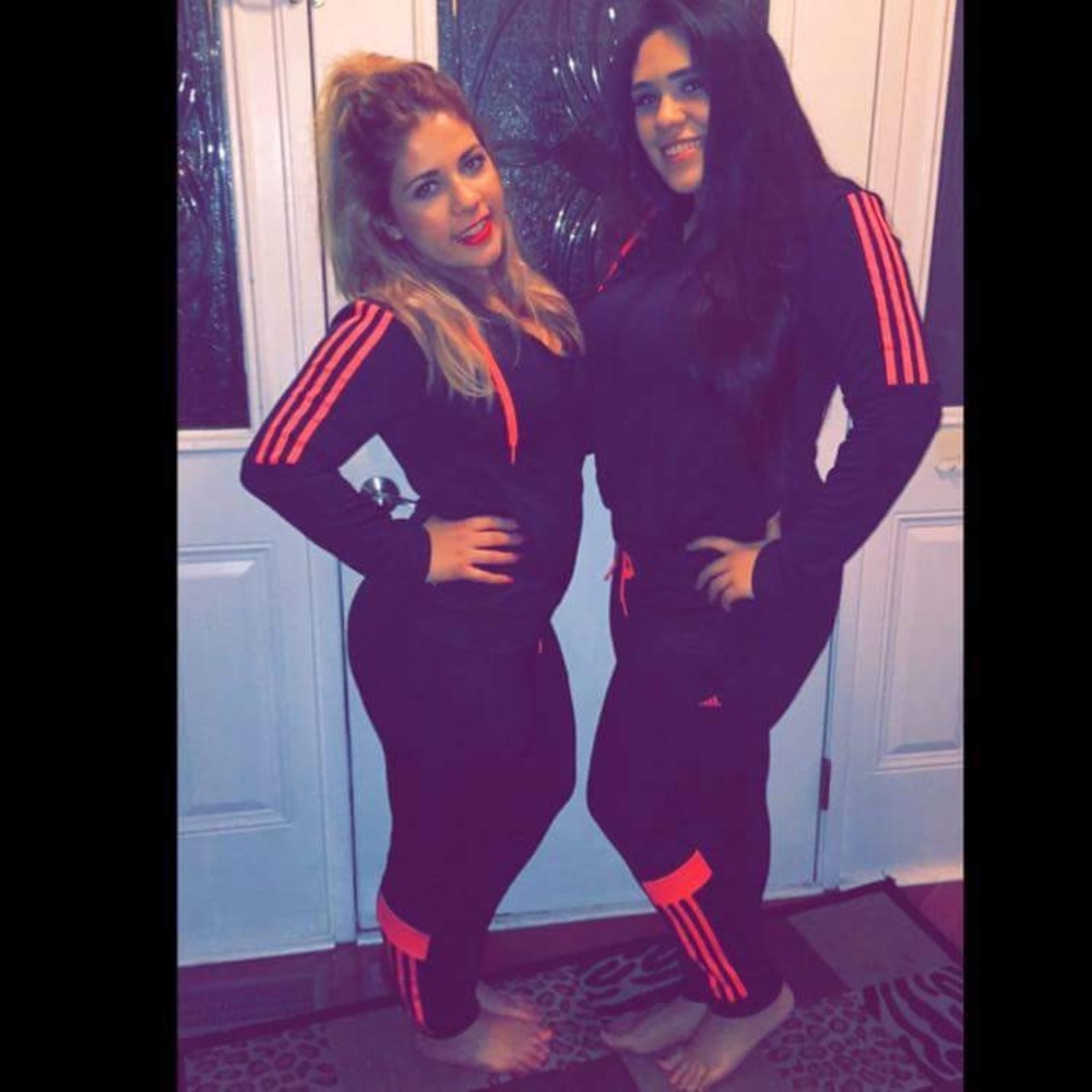 Meet your Posher, Ana