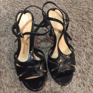 Giani Bini Kelli T-Strap Heels in Black