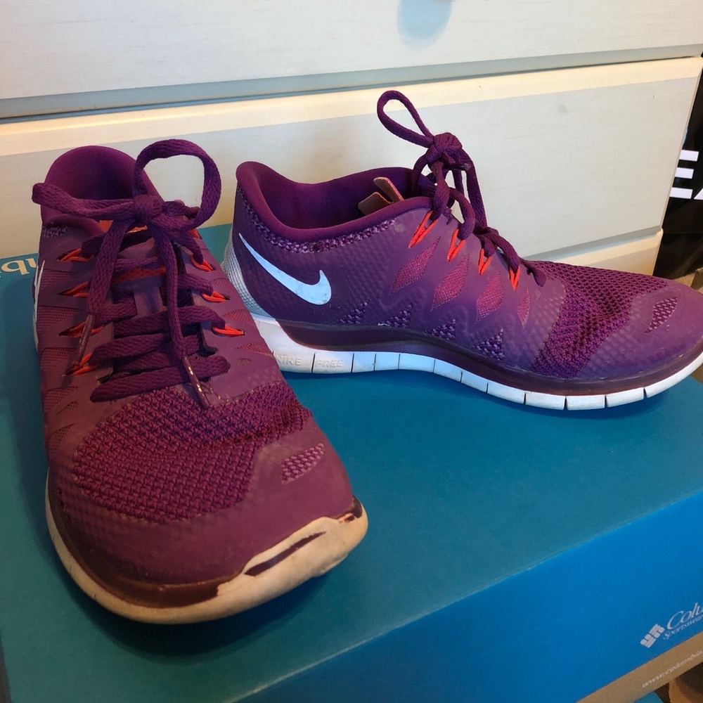 Nike Free tennis shoes, size 7.5.