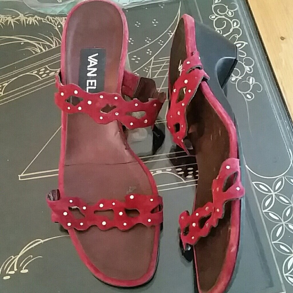 VTG Slip On Maroon Velvet Strap Sandals! 7.5N!