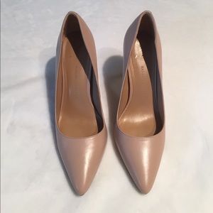 Banana Republic Nude Pumps