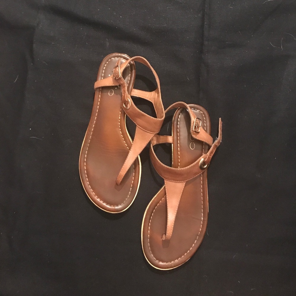Aldo Leather Thong Sandals