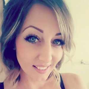 Meet your Posher, Ali