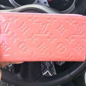 Brand new Zippy wallet with box