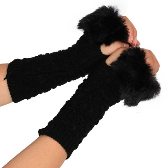 Faux Fur Cable Knit Arm Warmers - Picture 2 of 4