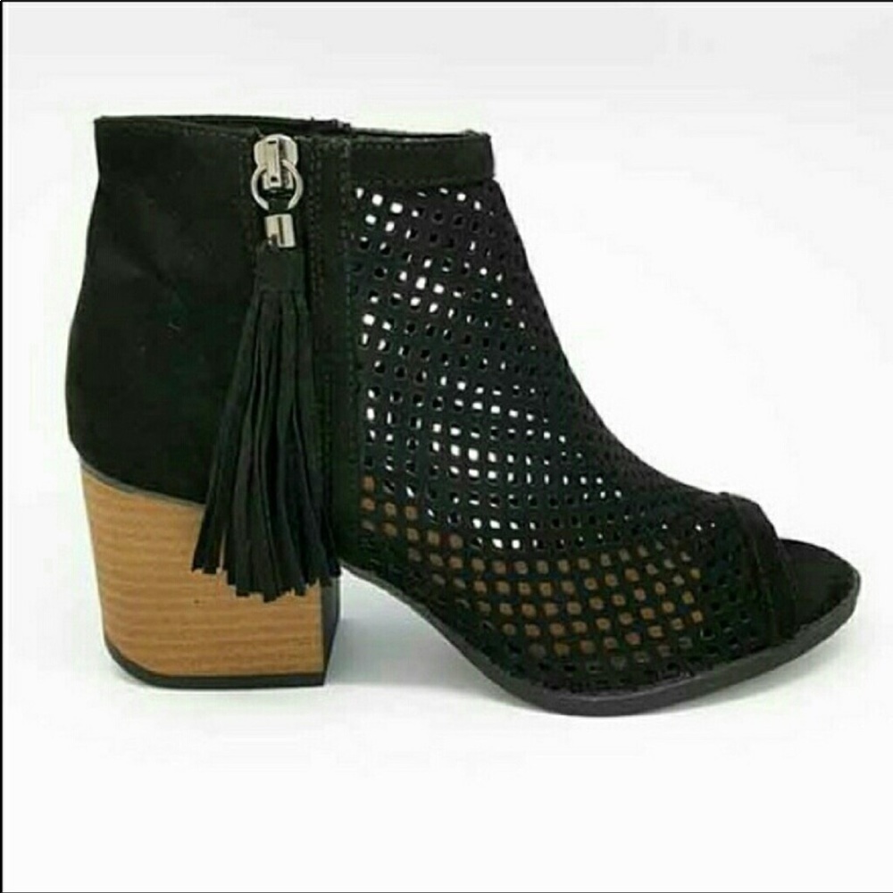 NATALIA Perforated Peep Toe Block Heel - Picture 4 of 4