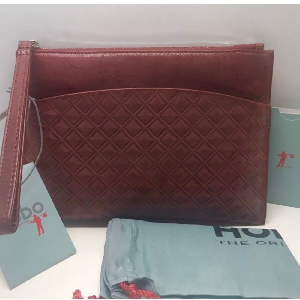 Hobo International Noa Mahogany Clutch Wristlet - Picture 4 of 4