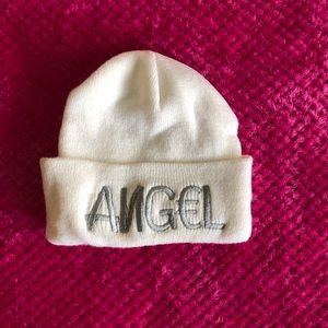 White beanie
