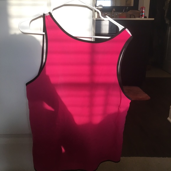 A pink black and white top - Picture 2 of 2