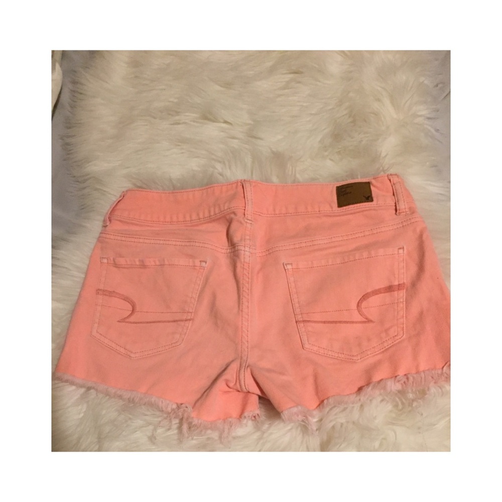 American Eagle bright pink shorts - Picture 2 of 2
